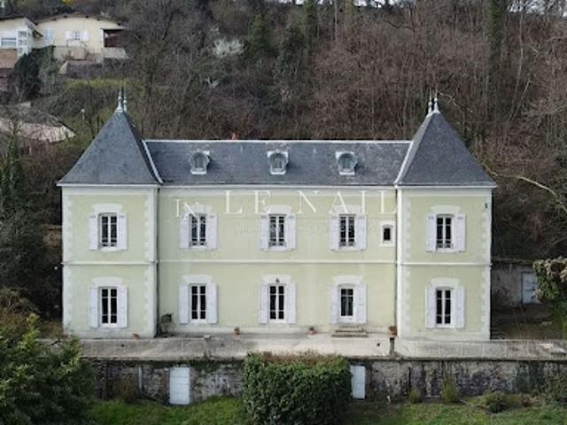 Maison avec jardin et terrasse