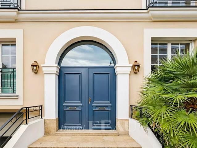 Maison avec jardin et terrasse
