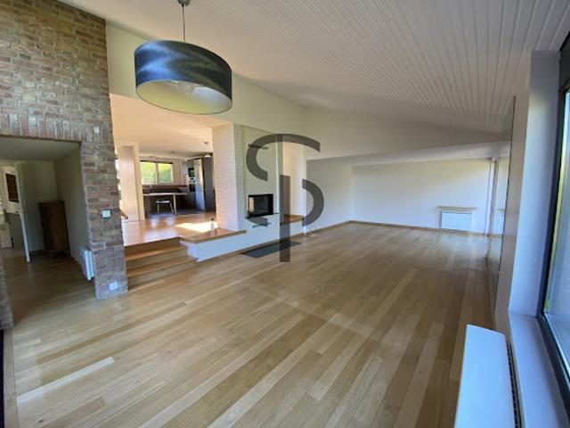 Maison avec jardin et terrasse