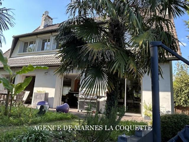 Maison avec jardin et terrasse