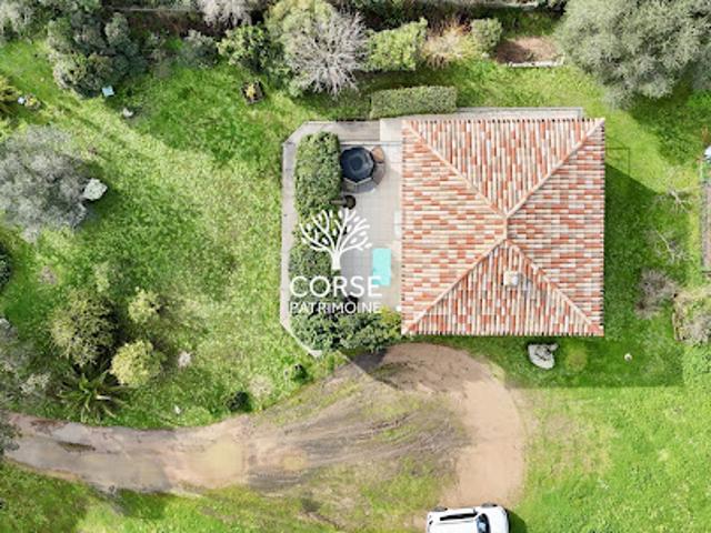 Maison avec jardin et terrasse