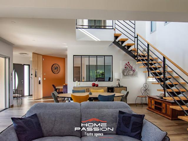 Maison avec jardin et terrasse
