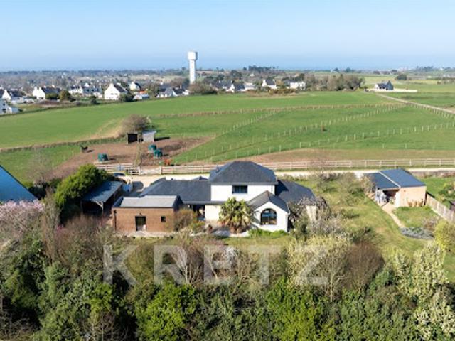 Maison avec jardin et terrasse