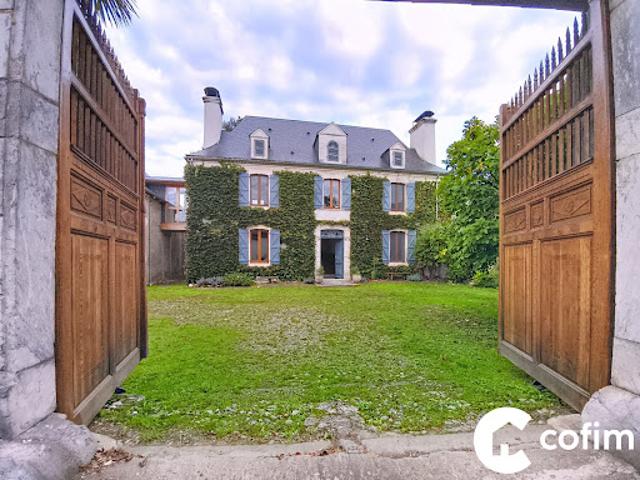 Maison avec jardin et terrasse