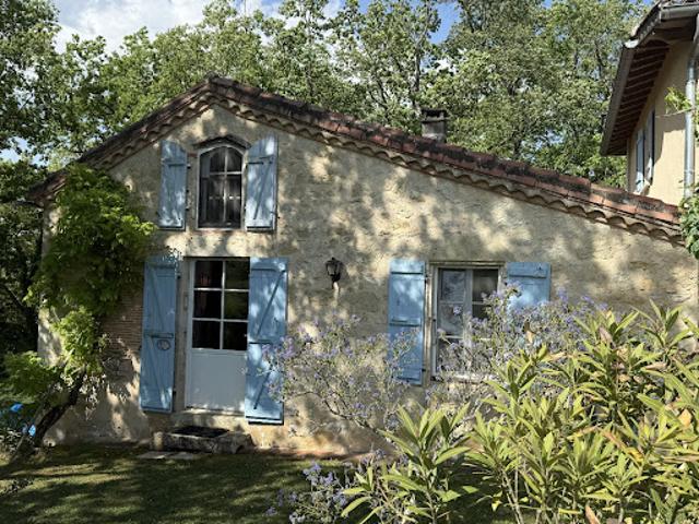 Maison avec jardin et terrasse