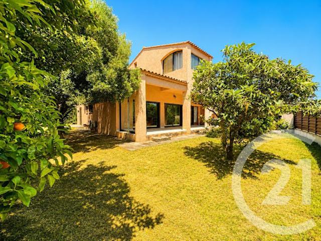 Maison avec jardin et terrasse