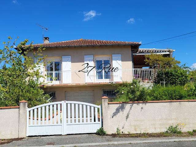 Maison avec jardin et terrasse