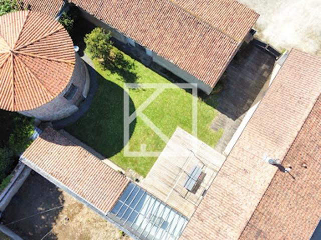 Maison avec jardin et terrasse
