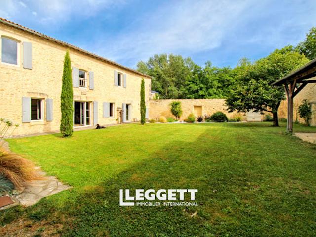 Maison avec jardin et terrasse