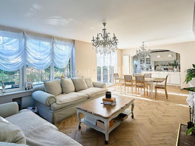 Maison avec jardin et terrasse
