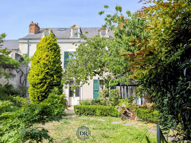 Maison avec jardin et terrasse