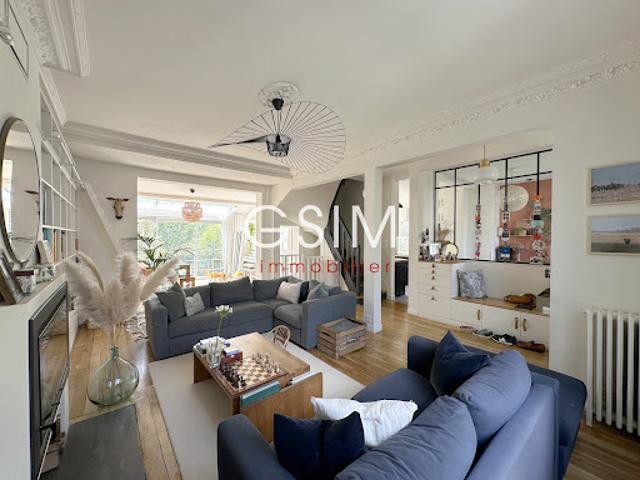 Maison avec jardin et terrasse