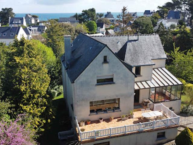 Maison avec jardin et terrasse