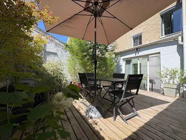 Maison avec jardin et terrasse