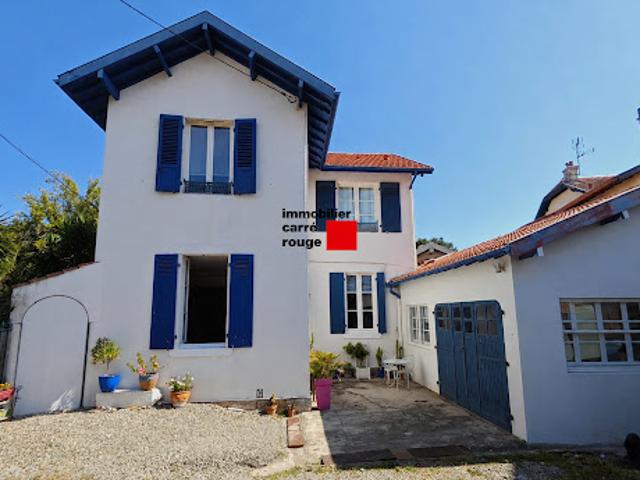 Maison avec jardin et terrasse