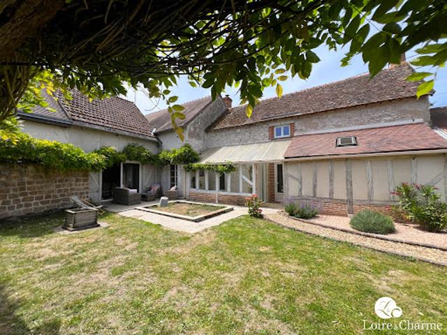 Maison avec jardin et terrasse