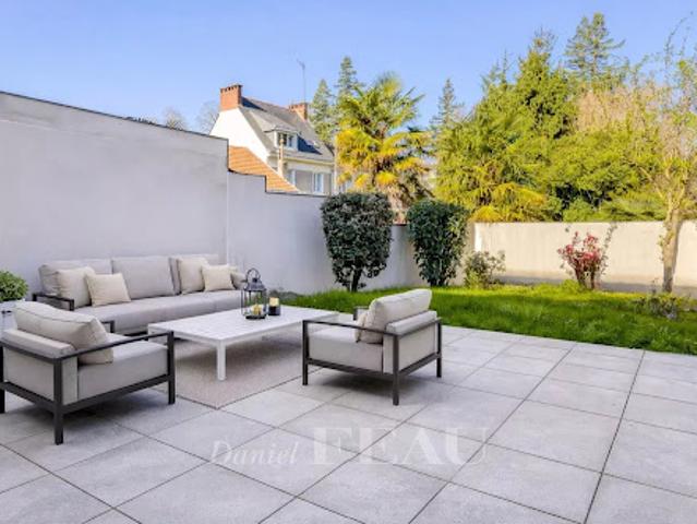 Maison avec jardin et terrasse