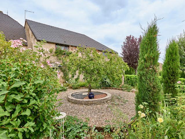Maison avec jardin et terrasse