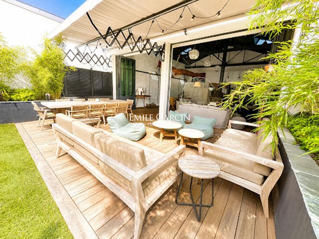 Maison avec jardin et terrasse