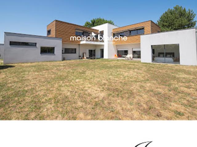 Maison avec jardin et terrasse