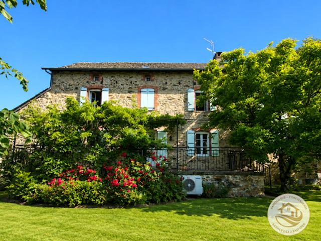 Maison avec jardin et terrasse