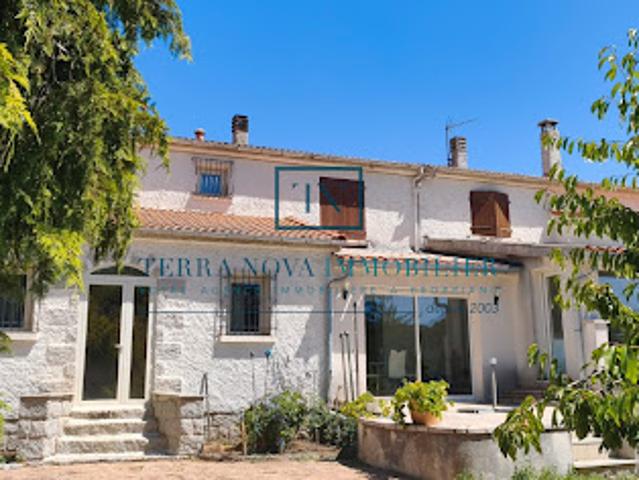 Maison avec jardin et terrasse