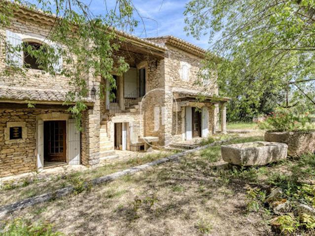 Maison avec jardin et terrasse
