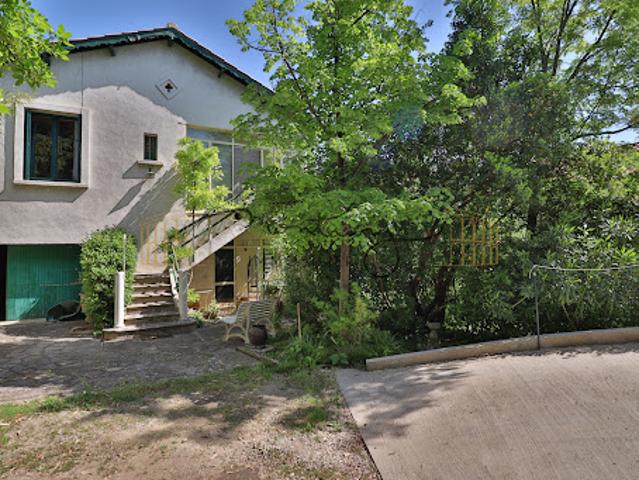 Maison avec jardin et terrasse