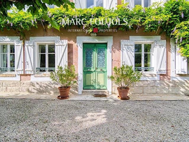 Maison avec jardin et terrasse