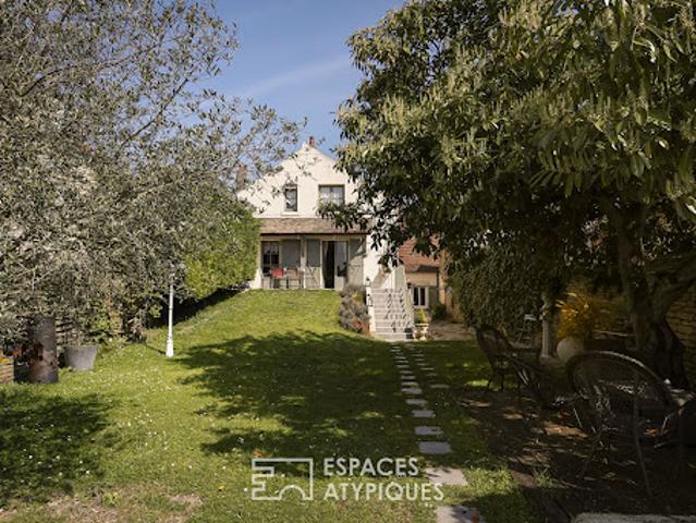 Maison avec jardin et terrasse
