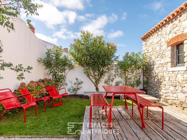 Maison avec jardin paysagé