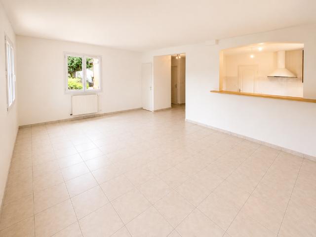 MAISON AVEC JARDIN, TERRASSE, SOUS SOL