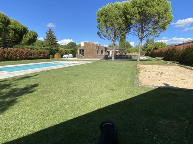 MAISON AVEC PISCINE AUX BELLES PRESTATIONS SUR BOUC BEL AIR