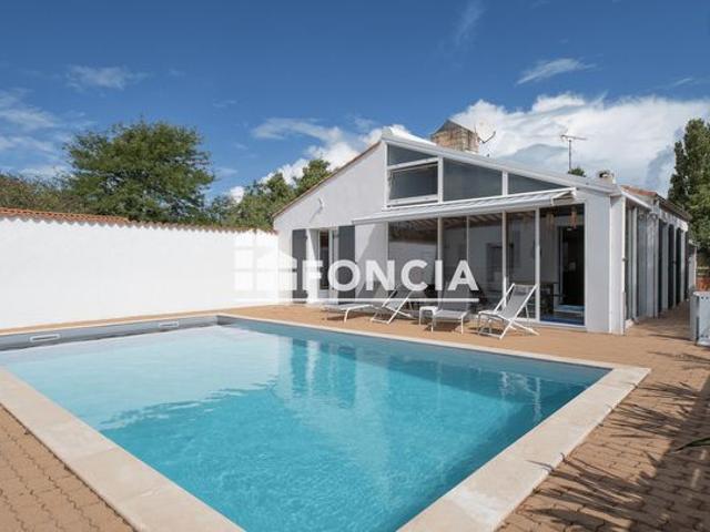 Maison avec piscine à 1 km de la plage de Vert Bois