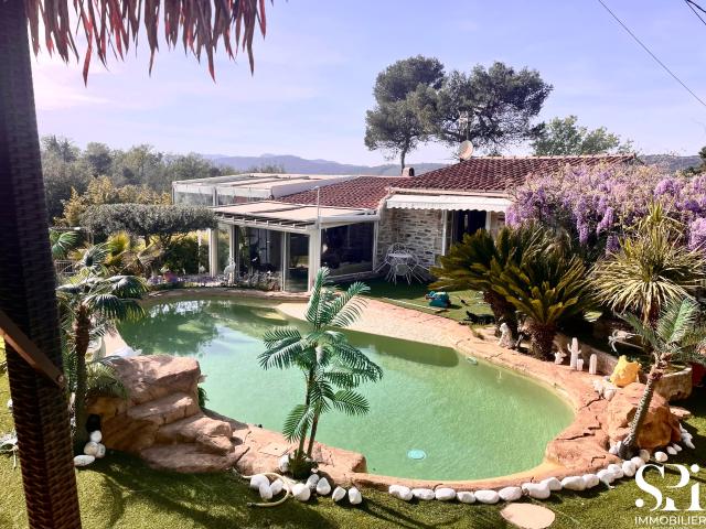 Maison avec piscine à vendre à Sainte Anastasie sur Issole Havre de paix sans vis à vi