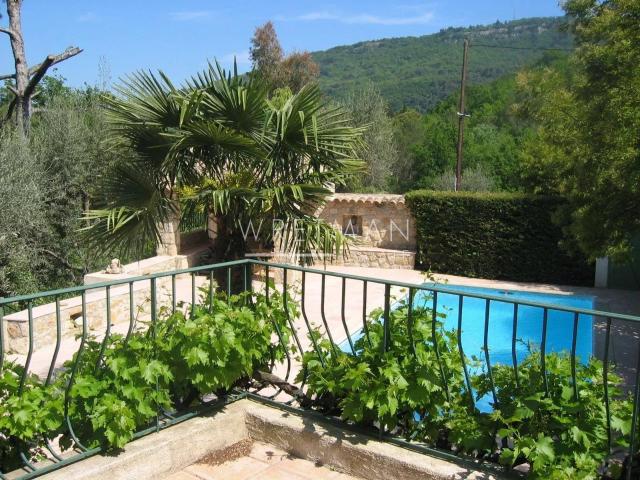 Maison avec piscine Bar sur Loup 165m² Le Bar sur Loup