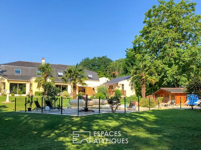 Maison avec piscine dans son parc