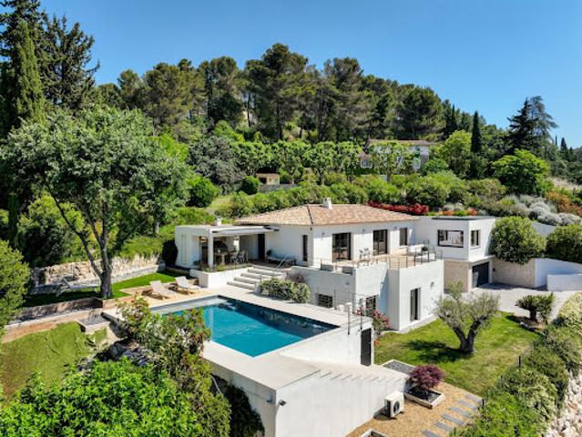 Maison avec piscine et jardin