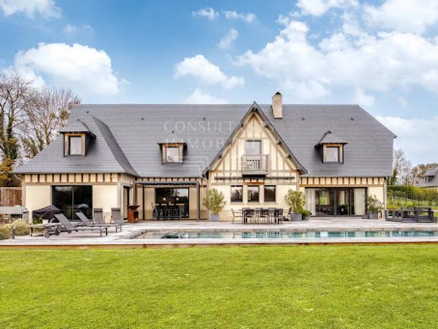 Maison avec piscine et jardin