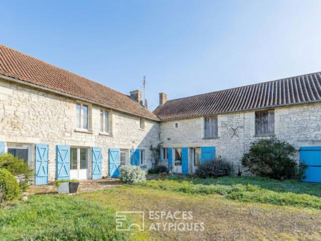 Maison avec piscine et jardin