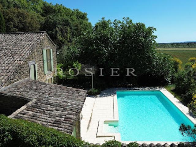 Maison avec piscine et jardin