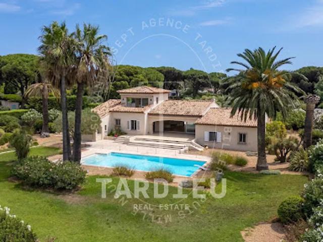 Maison avec piscine et jardin