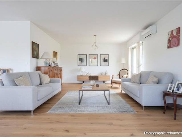 Maison avec piscine et terrasse