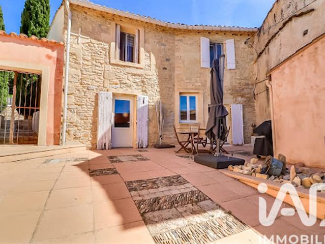 Maison avec piscine et jardin