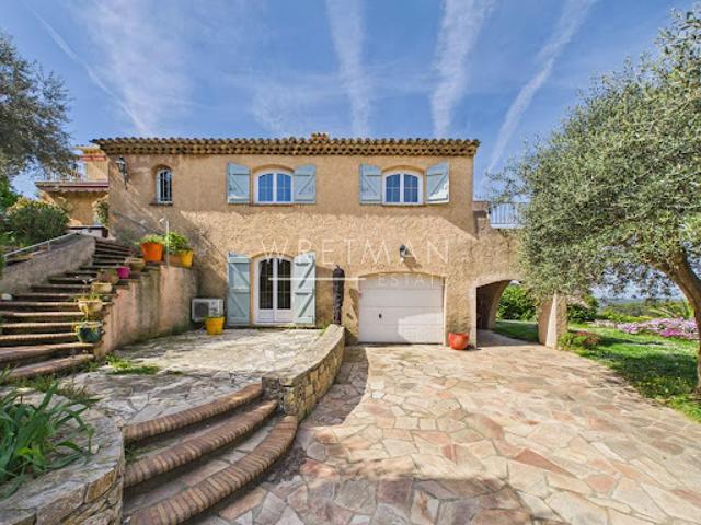 Maison avec piscine et jardin