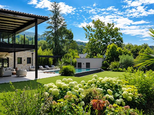 Maison avec piscine et jardin