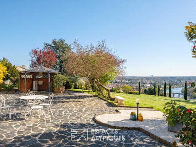 Maison avec piscine et jardin
