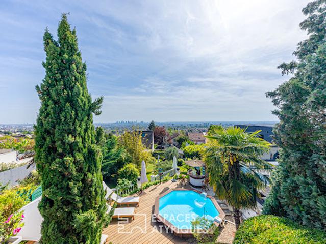 Maison avec piscine et jardin