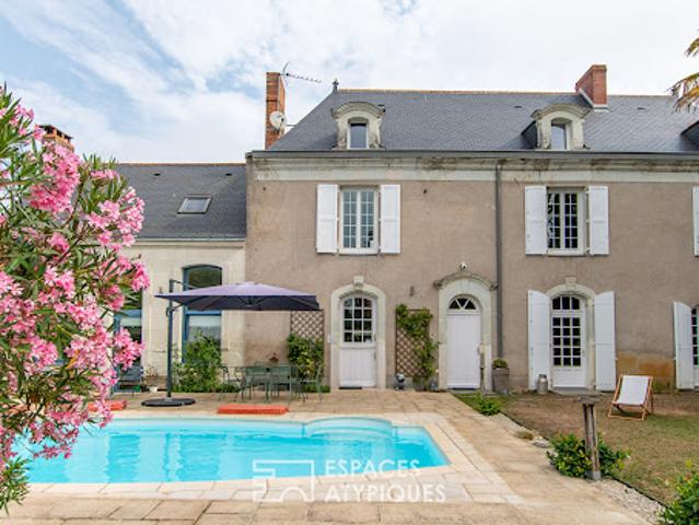 Maison avec piscine et jardin