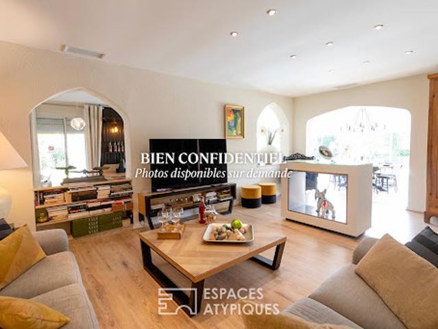 Maison avec piscine et jardin